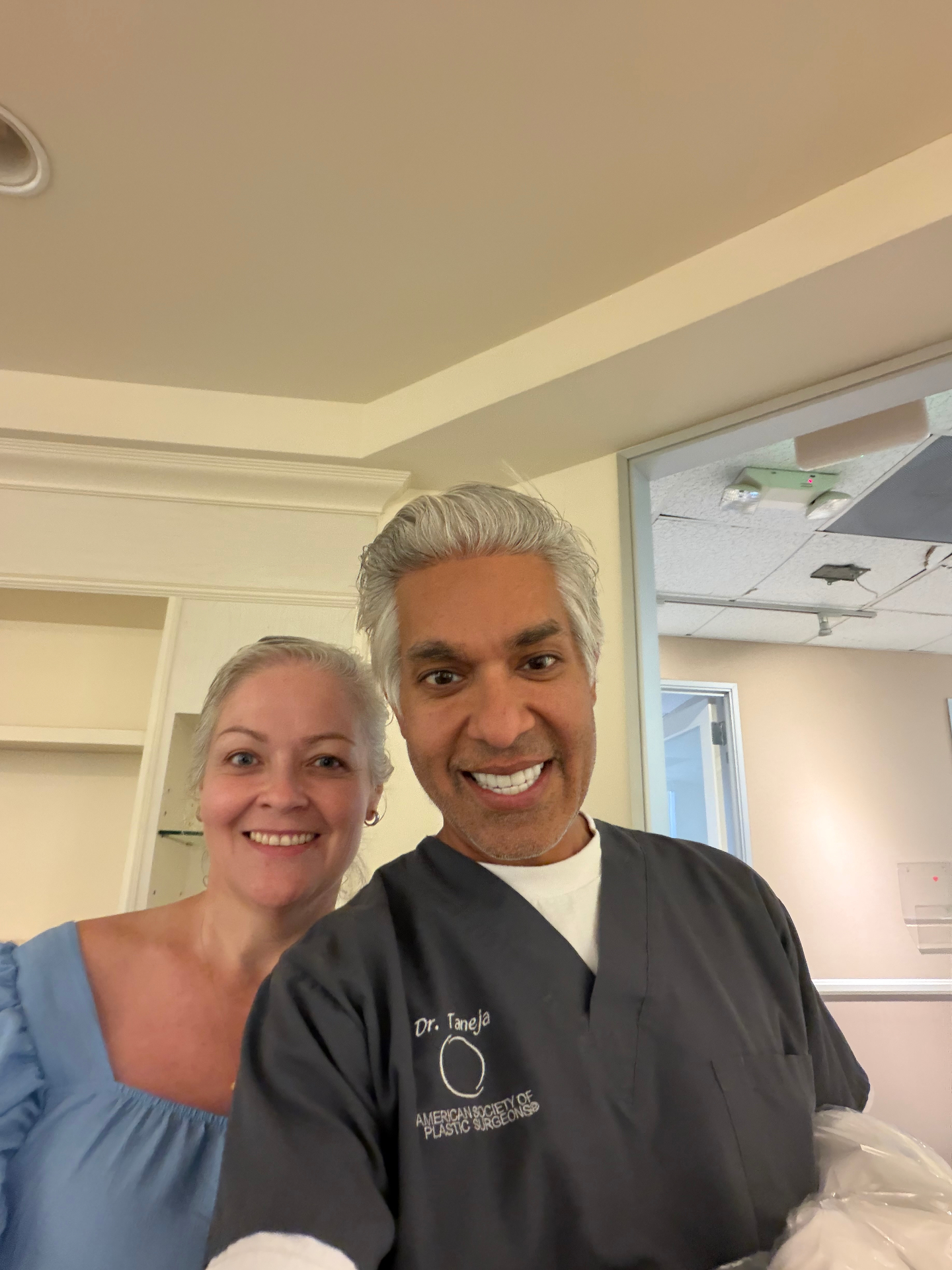 Dr. Arvin Taneja